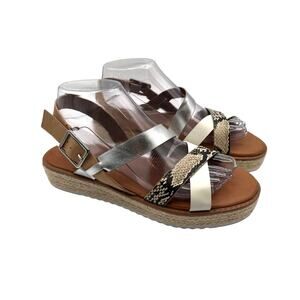 Nine West Calico Espadrille Buckle Sandals Beige Snake Silver Womens Size 8.5M